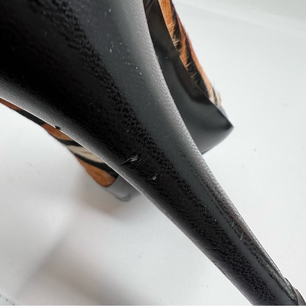 NINE WEST ROCHA TIGER PUMPS - Picture 11 of 11